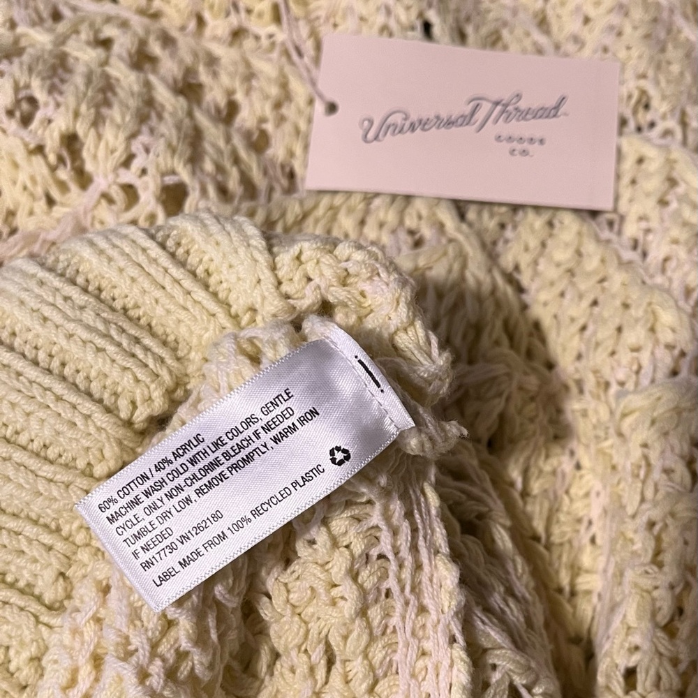 NWT Universal thread Light Yellow Open-Knit Sweat… - image 3